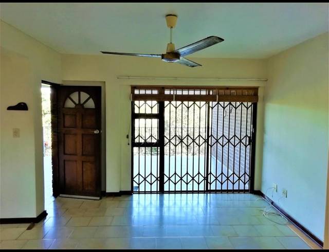 3 BEDROOM PROPERTY TO RENT IN FREELAND PARK